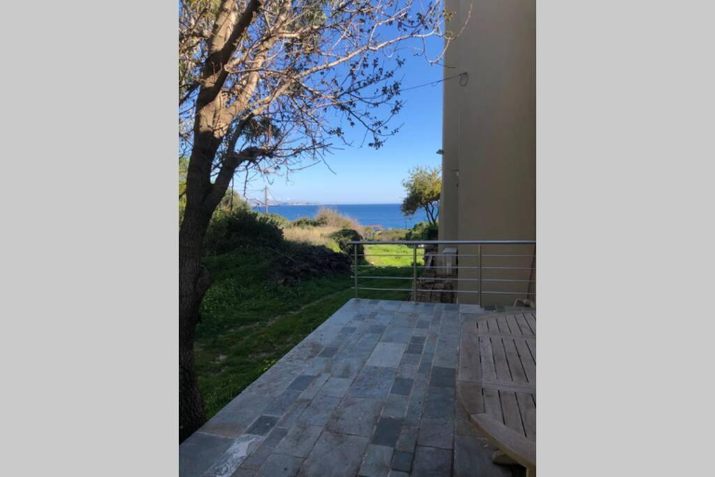 Seafront Apartment Karfas Dış mekan fotoğraf