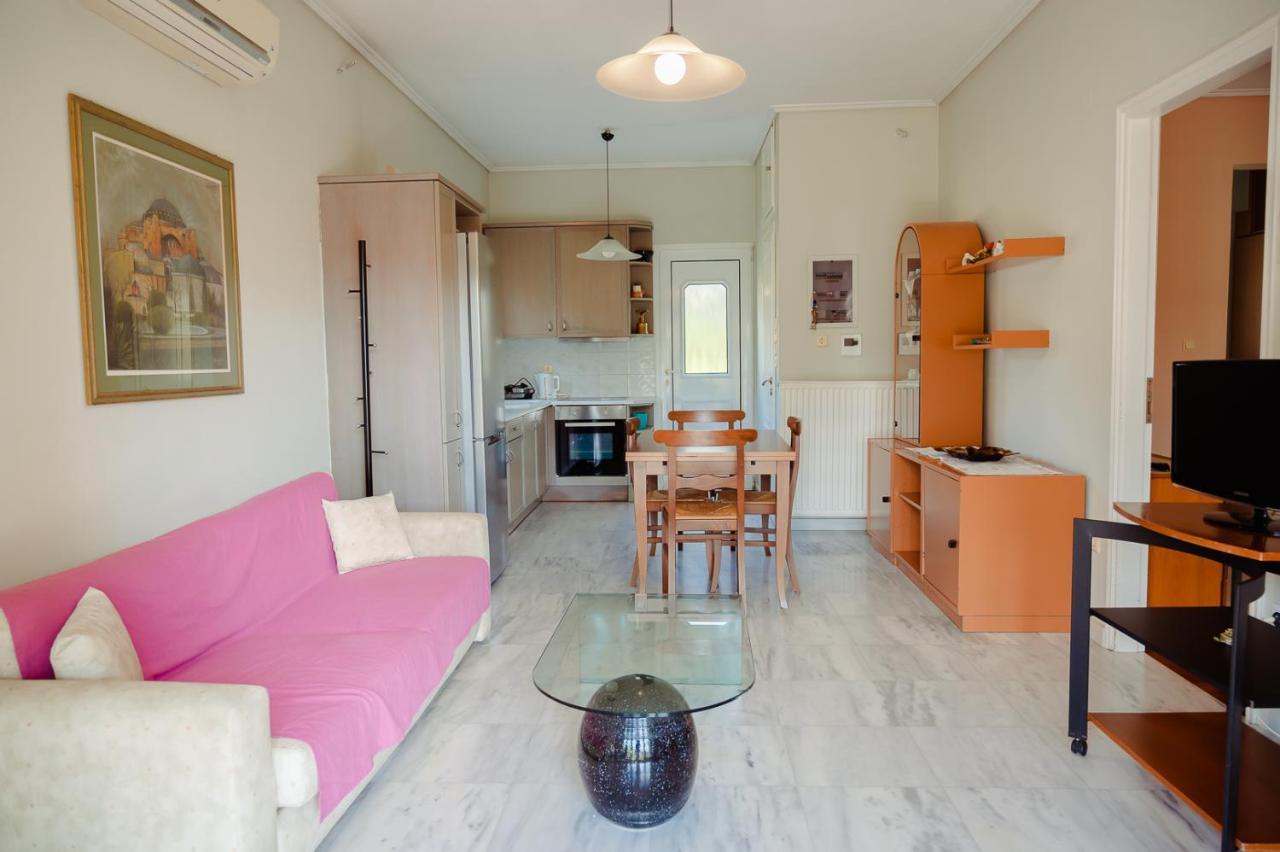 Seafront Apartment Karfas Dış mekan fotoğraf