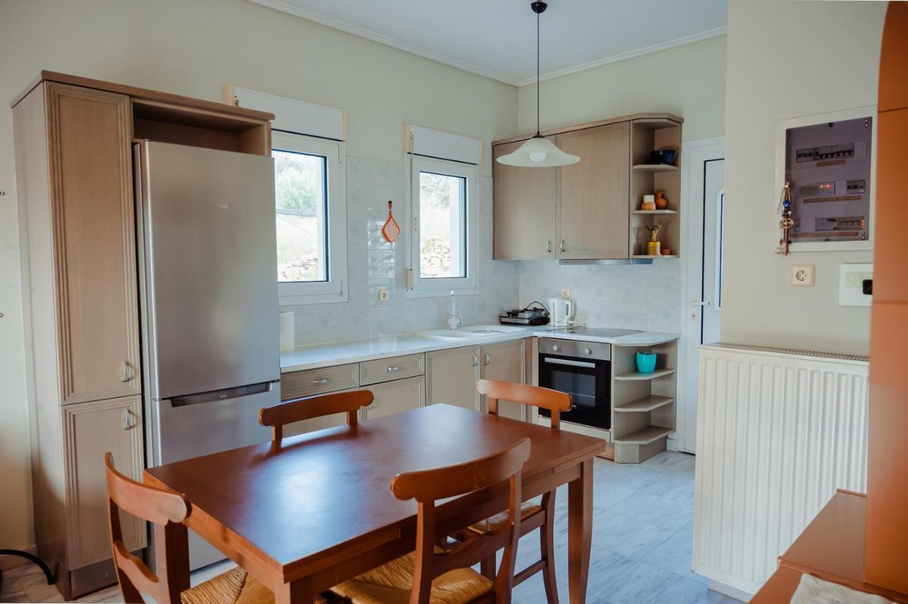 Seafront Apartment Karfas Dış mekan fotoğraf