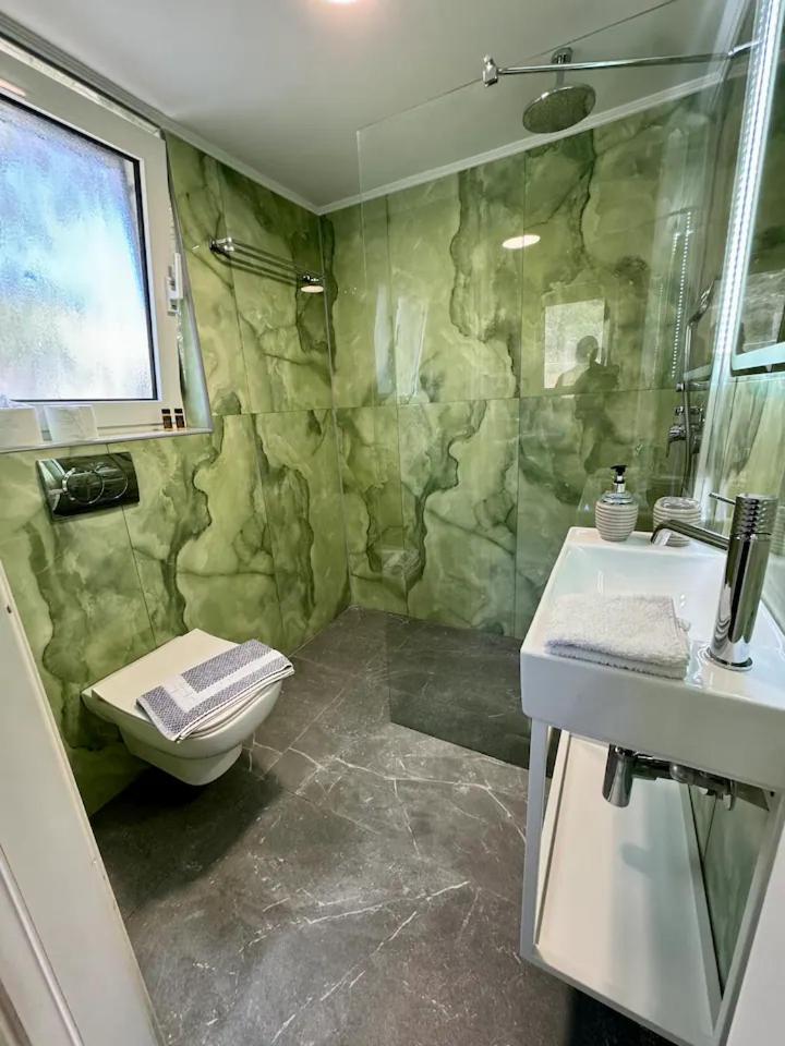 Seafront Apartment Karfas Dış mekan fotoğraf